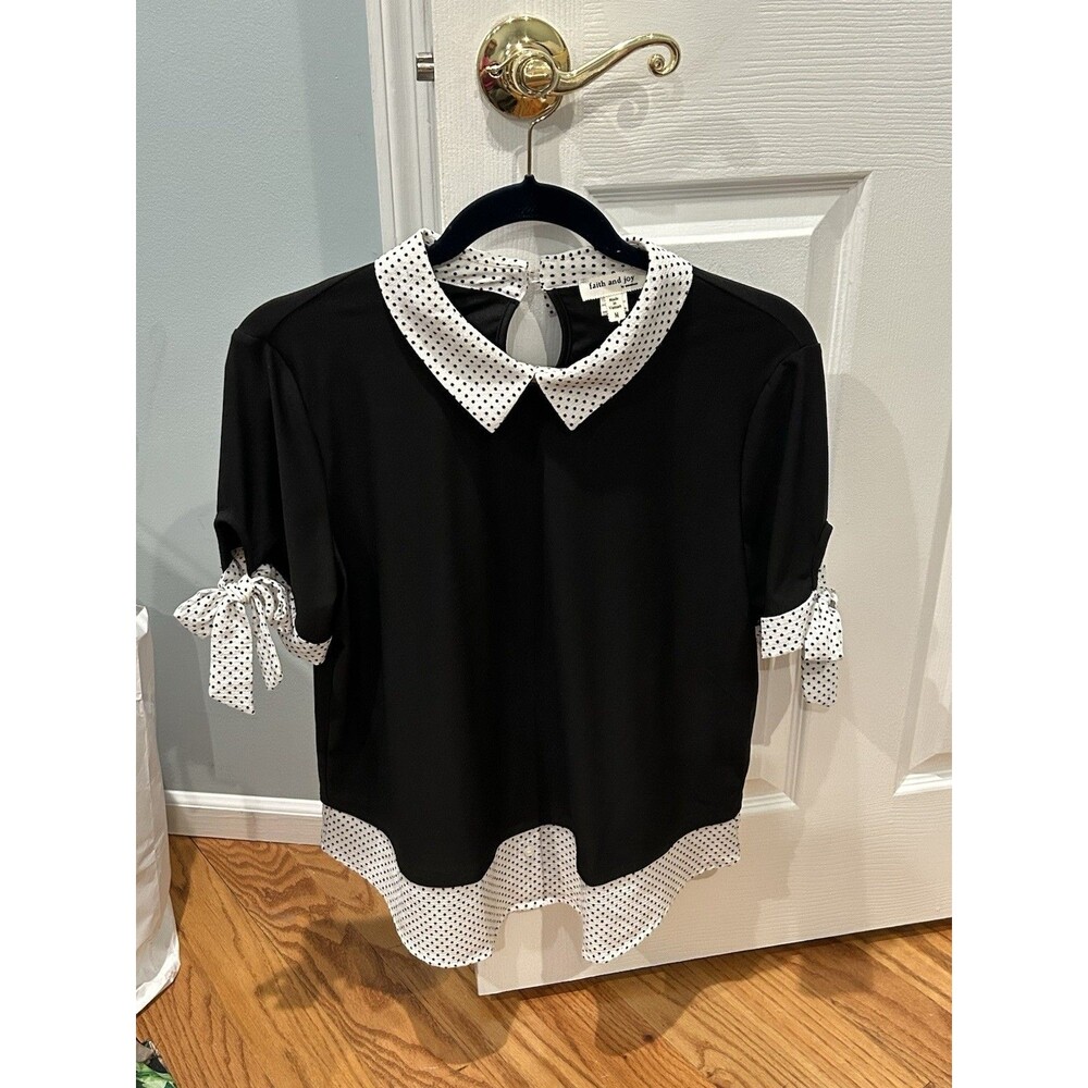 Faith And Joy Black Knit Top With White Collar And Cuffs Size M